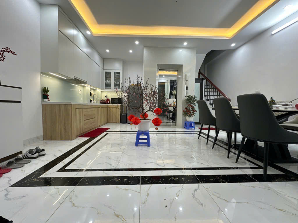 BÁN NHÀ TRƯƠNG ĐỊNH - HAI BÀ TRƯNG